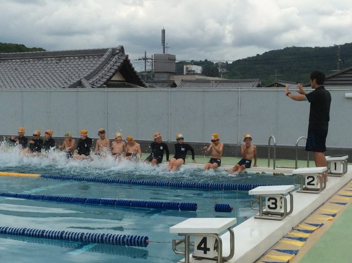 5・6年生 プール水泳始まる