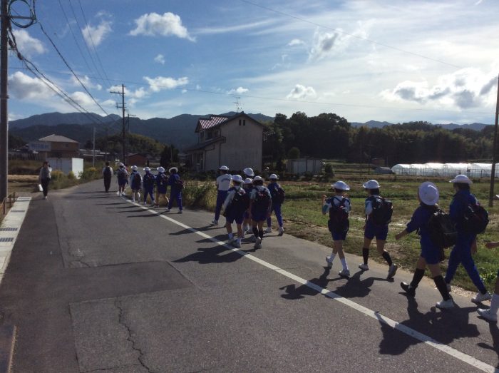 5・6年遠足　飛鳥へ