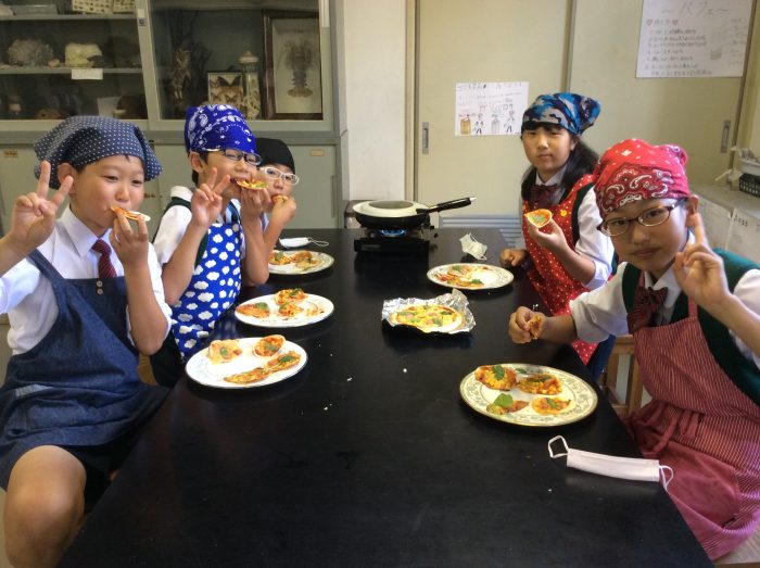 手作りクラブ  ピザを作ろう