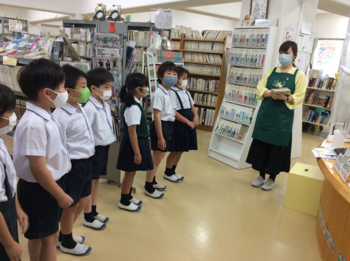 【2年生】図書館見学