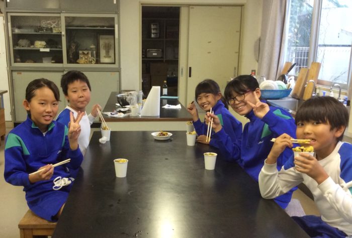 理科グループ 「大学芋のスティック」