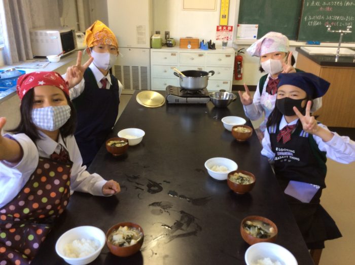 5年生家庭科 調理実習