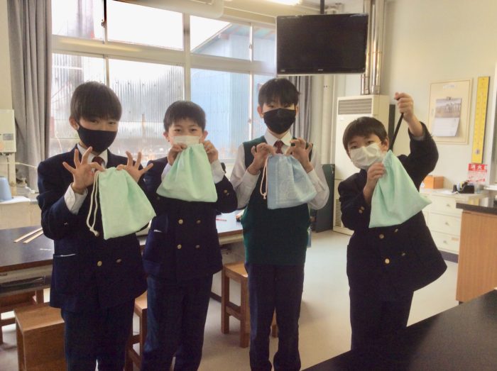 5年家庭科 「ミシンにトライ」