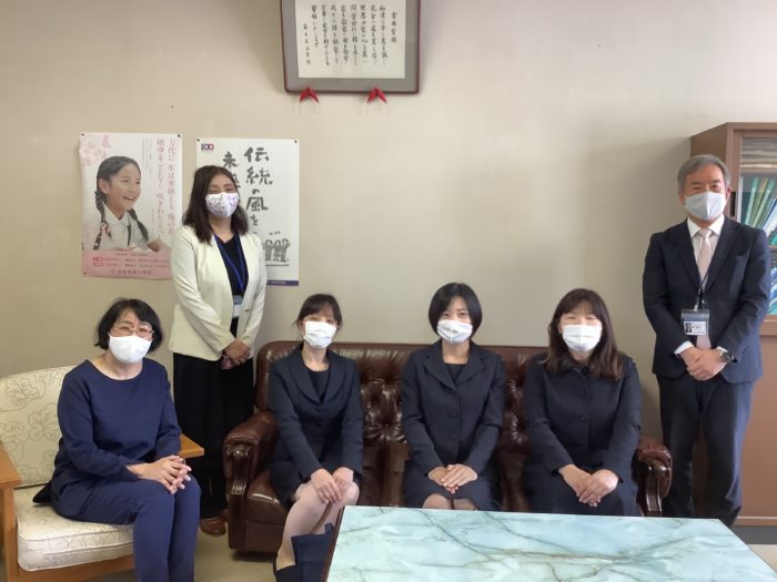 めばえ国際学園様から学校見学に来られました